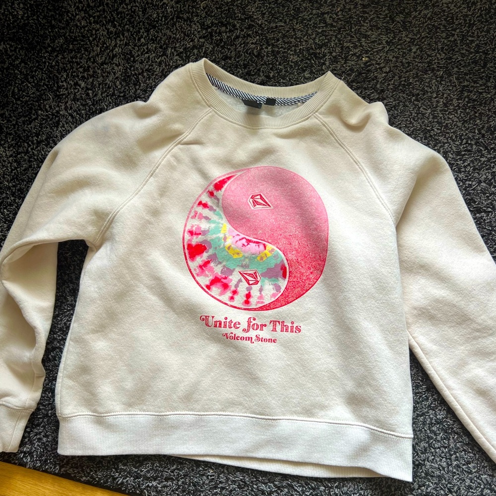 Girl’s Volcom sweatshirt